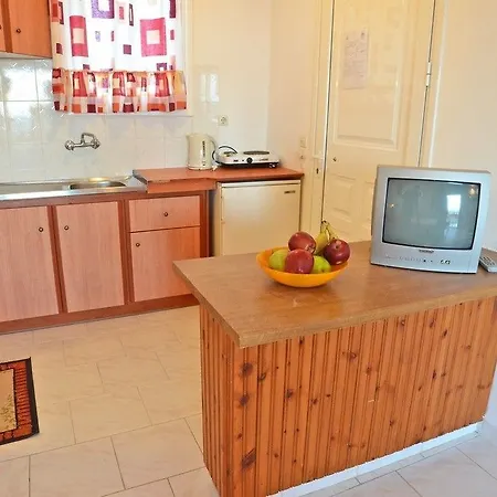 Apart Otel Ionian Aura 2*